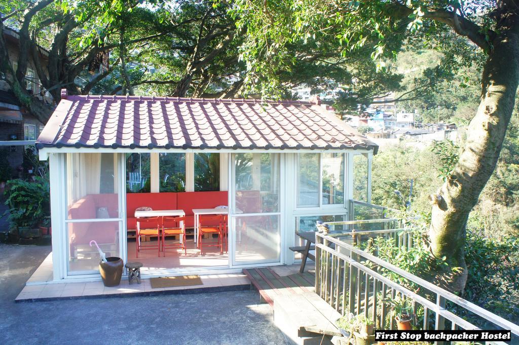 First Stop Backpacker Hostel - Jiufen Exterior foto